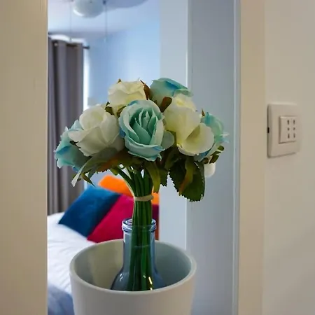 Blue Batayola Pool Κανδελάρια