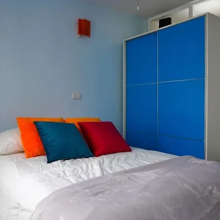 Blue Batayola Pool *