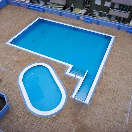 Blue Batayola Pool Apartament *